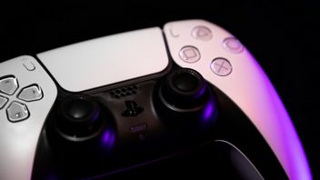 PS5 i PS4 dostały nowy update. Gracze nowej konsoli szybciej dołączą do rozgrywki znajomych, gdy Sony namawia do porzucenia starej konsoli