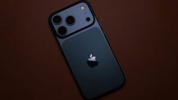 Apple robi wszystko, żeby iPhone 18 Pro Max nie był droższy od „siedemnastki” i według doniesień udało się