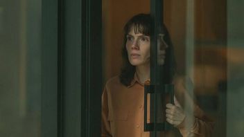 Obfitujący w zwroty akcji thriller psychologiczny jest hitem Netflixa. To numer 1 w niemal 30 krajach, Polacy też chętnie oglądają tę nowość