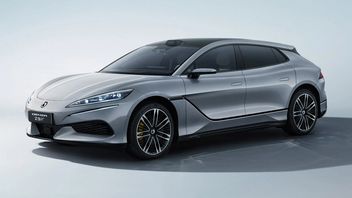 BYD obiecuje: nowy samochód elektryczny przejeżdża 1036 kilometrów bez ładowania, a następnie tankuje do pełna w 9 minut - ale tylko według chińskich standardów