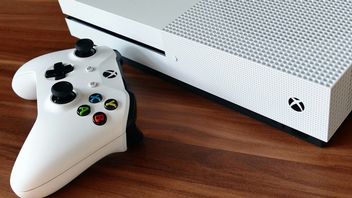 Xbox One zhakowany po 13 latach. Microsoft napisał idealny kod, więc haker zaatakował procesor