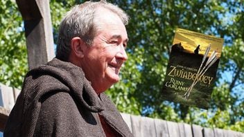 Zmarł autor uwielbianej serii fantasy, która doczekała się 18 tomów. Twórca Zwiadowców odszedł w wieku 81 lat