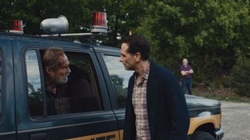 Co obejrzeć w długi majowy weekend: 3 mocne serialowe premiery na Netflix, HBO Max i Apple TV