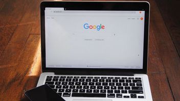Niemcy mówią „sprawdzam” wyszukiwarkom AI. Google może odpowiadać za wprowadzające w błąd podsumowania