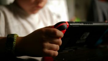 Psychologia mówi, że choć dziecięcy gaming wydaje się mniej czasochłonny, to w połączeniu z TikTokiem i YouTube może nieść poważne skutki