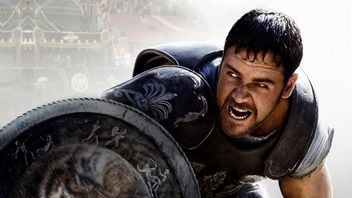 „Musiałem walczyć każdego dnia”: 26 lat temu Russell Crowe „stał się mężczyzną” na planie swojego najlepszego filmu