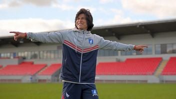 „Futbol is life" w prawdziwym życiu! Gwiazda hitowego serialu Apple TV+ debiutuje jako profesjonalny piłkarz w USA