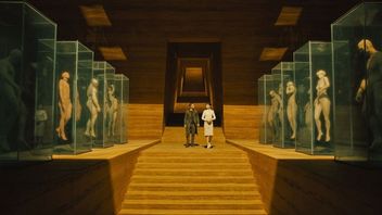 Kultowe uniwersum sci-fi powróci w serialowej odsłonie jeszcze w tym roku. Gwiazda Euforii na pierwszych zdjęciach z intrygującego widowiska Prime Video