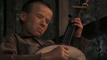54 lata temu ten chłopiec wykorzystał magię kina, aby grać na banjo jedną ręką i wystąpił w jednej z najbardziej legendarnych scen