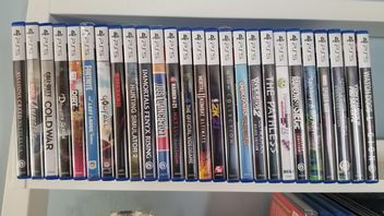 Płacisz za fizyczne wydanie, a i tak musisz pobierać. Co trzecia gra na PS5 i połowa gier na Xbox Series X nie działa w pełni z samej płyty