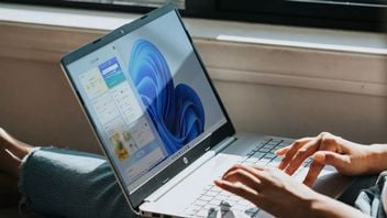 Windows 11 ma wreszcie schudnąć, żeby komputery z 8 GB RAM nie dusiły się w czasach drogiej pamięci