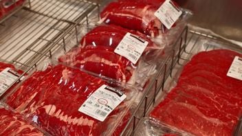 Koniec zgadywania, czy jedzenie nadaje się do wyrzucenia. Nowe opakowanie zmienia kolor, gdy żywność się psuje