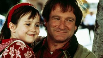 „Uważam się za wielką szczęściarę, że go znałam”. Gwiazda Pani Doubtfire, Mara Wilson, wspomina swojego filmowego ojca, Robina Williamsa