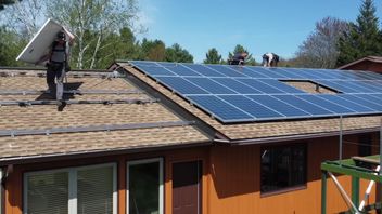 W lipcu 2026 roku osiągnęliśmy nową erę: po raz pierwszy ludzie otrzymują darmową energię elektryczną