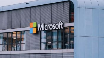 Pracownik Microsoftu nabił 28 tysięcy dolarów kosztów AI w 28 dni, więc firma zaczęła patrzeć wszystkim na ręce