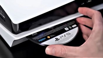 „To tylko plotka”: Sony może przełożyć uśmiercenie płyt z grami na PS5 i PS6