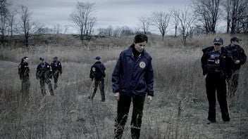 Nowy numer 1 Netflixa w prawie 60 krajach. „Frustrujący” thriller kryminalny z gwiazdami podbija top 10 pomimo 42% na Rotten Tomatoes