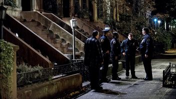Nowość na Prime Video: po prostu jeden z najlepszych thrillerowych miniseriali, który z pewnością nie pozwoli wam zasnąć do 4 nad ranem