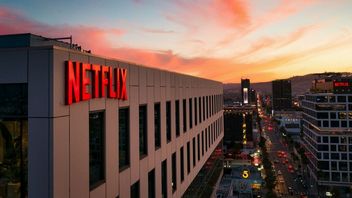 Netflix zwalnia szefa działu filmowego. W tle rzekomy konflikt z Benem Affleckiem i spadek zaangażowania widzów