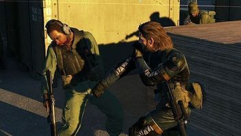 Metal Gear Solid V: Ground Zeroes - obniżka ceny, aplikacja mobilna i DLC