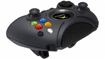 Kontroler Duke od pierwszego Xboksa powrócił w odświeżonej wersji
