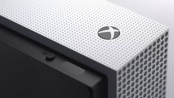 Xbox One bez czytnika ma pojawić się w maju