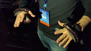 Prototyp nowego kontrolera do HTC Vive na Steam Dev Days