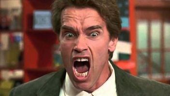 Arnold Schwarzenegger nie boi się śmierci – jest na nią wkurzony