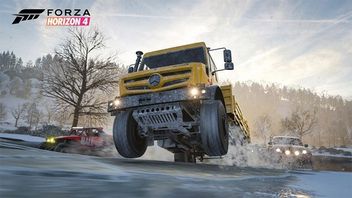 Forza Horizon 4 ze złotym statusem i DLC z autami Jamesa Bonda