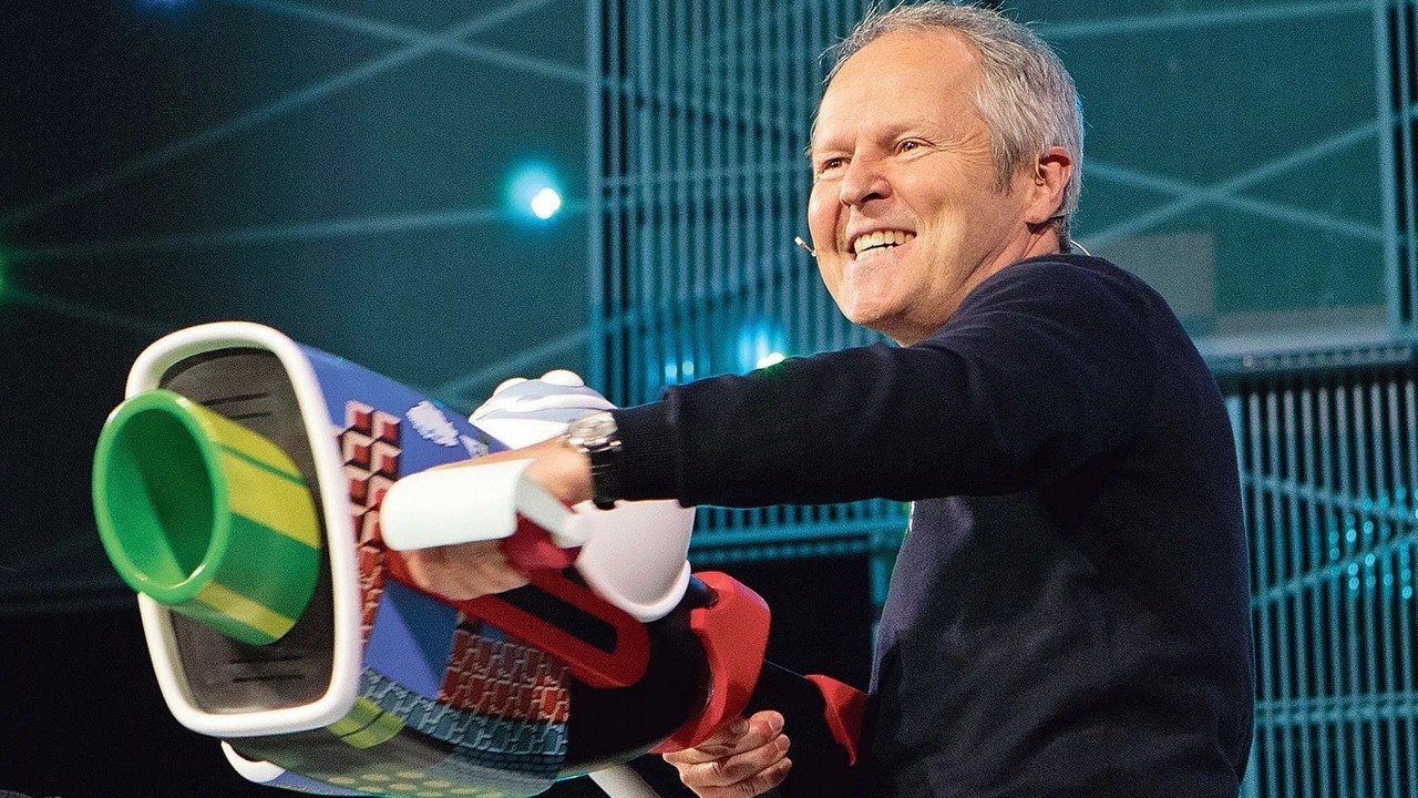 Szef Ubisoftu przeprasza za skandal w jego firmie; Jason Schreier krytykuje.