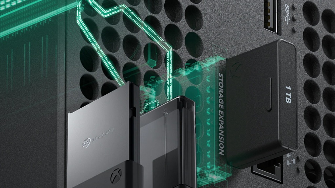 Dodatkowa pamięć do Xbox Series X i S to spory wydatek.