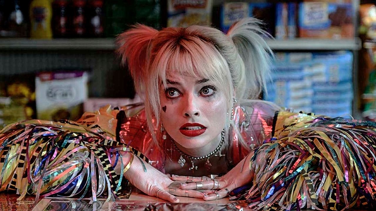 Reżyser Suicide Squad broni Harley Quinn przed wściekłością fana.