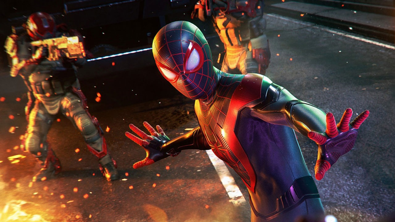 Spider-Man Miles Morales z transferem save’ów z PS4 do PS5.