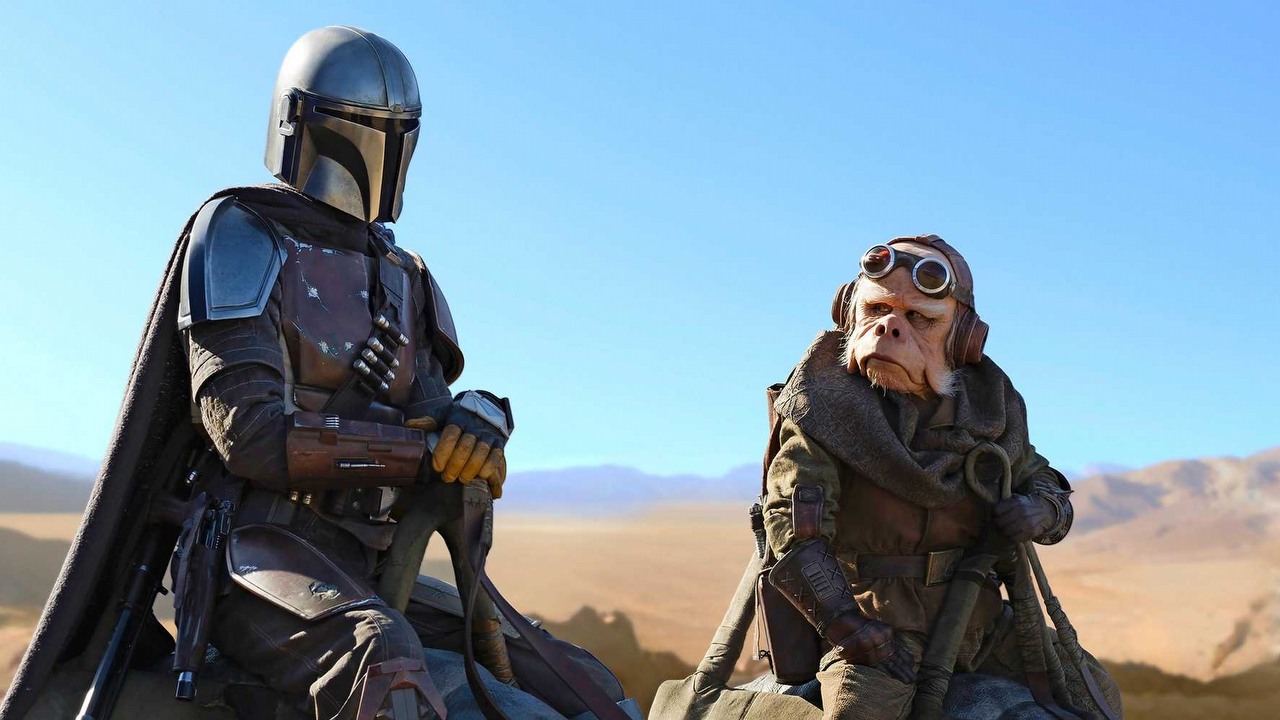 Baby Yoda ogląda kosmiczny boks w nowym zwiastunie The Mandalorian.