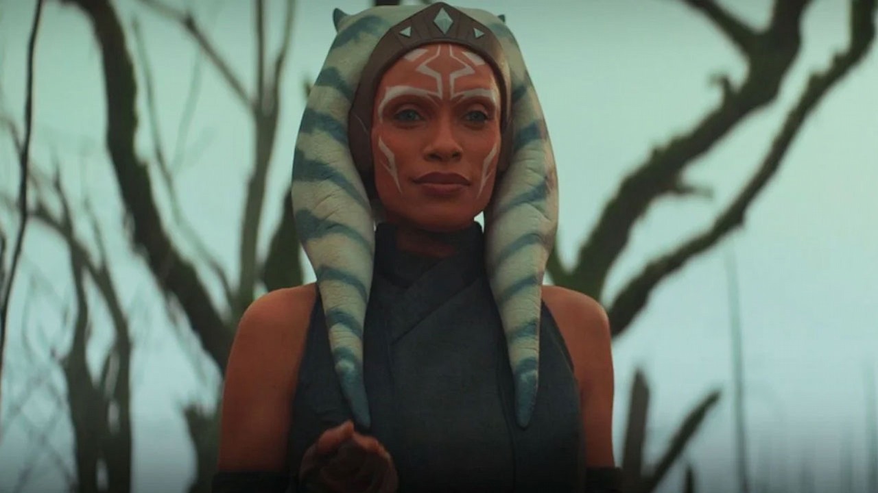 Ekipa Mandalorian tłumaczy fanom zmiany w projekcie Ahsoki.