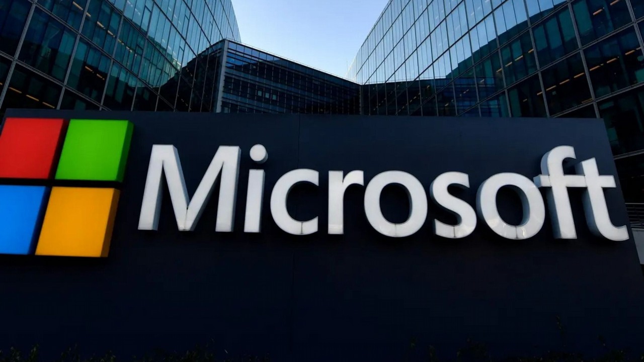 Microsoft skupia się na grach, nie konsolach.