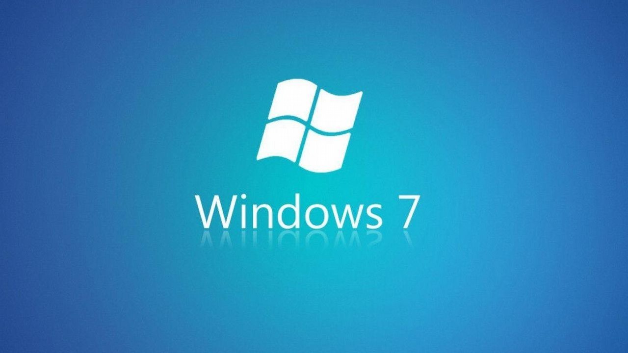 Windows 7 nadal bardzo popularny - po roku od zakończenia wsparcia.