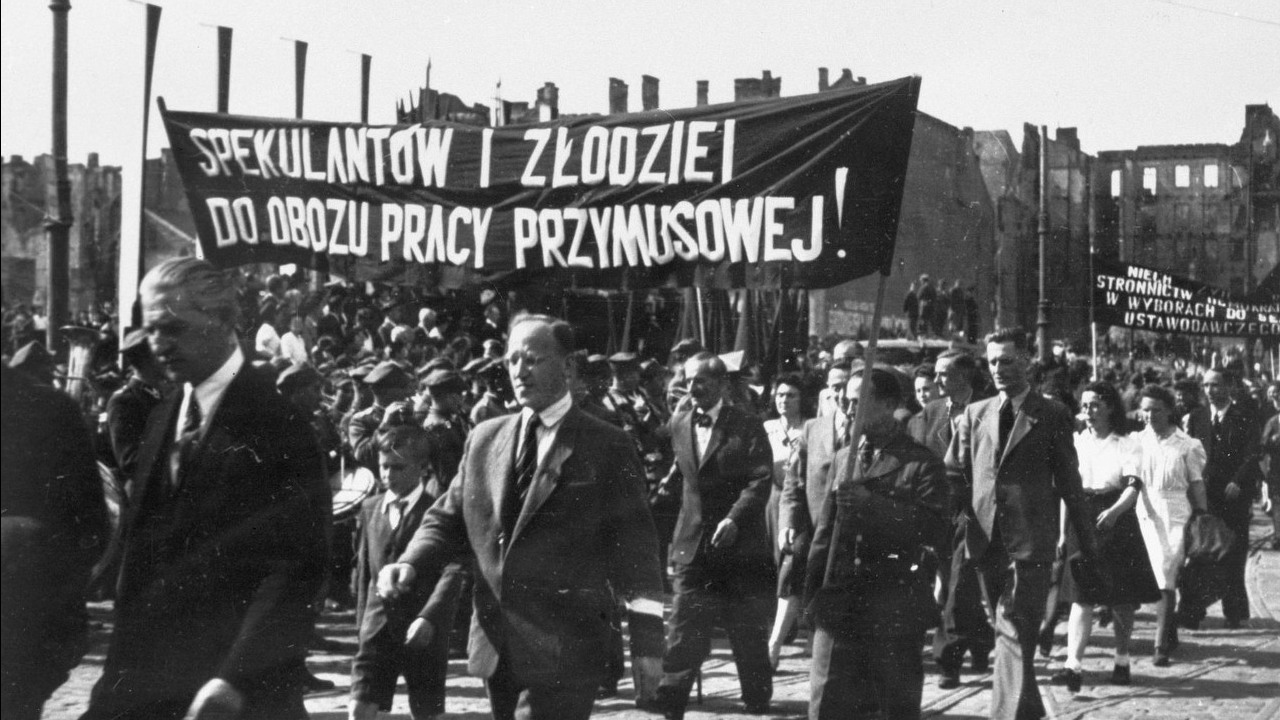 Spekulanci zgarnęli sprzed nosa graczy 2 tysiące PS5.