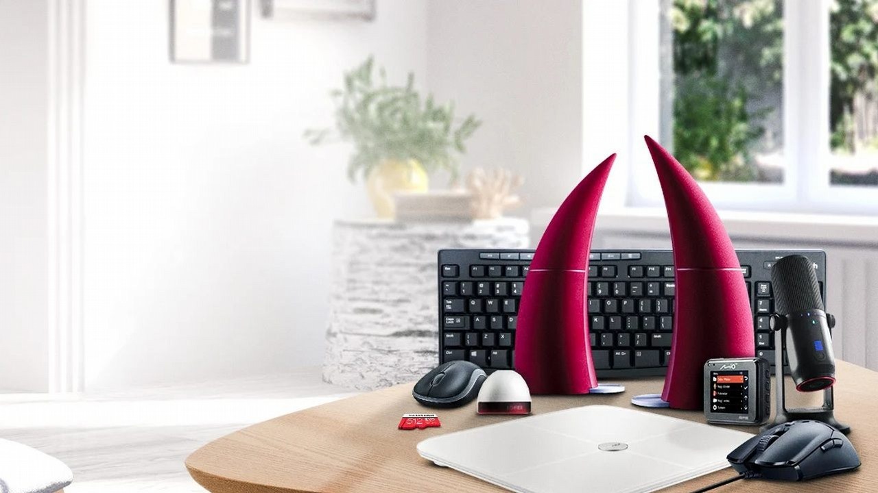 Myszy i inne akcesoria taniej w x-komie.