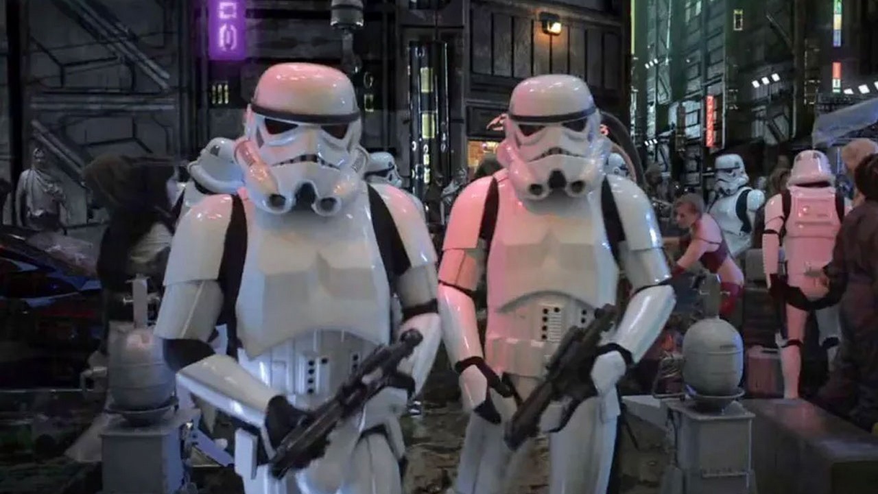 Twórca Battlestar Galactica chce opracować serial Star Wars.