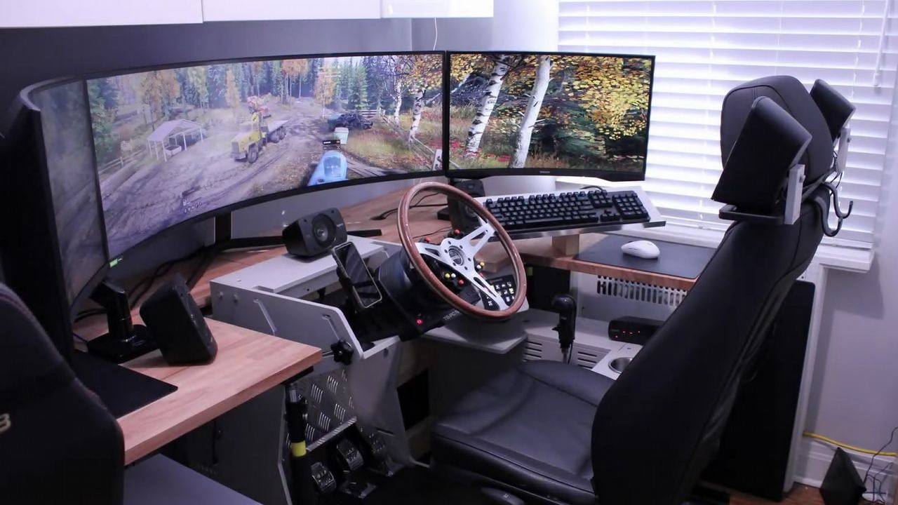 Granie w 10240x1440 - zobacz stanowisko idealne do ciężarówek i wyścigów.