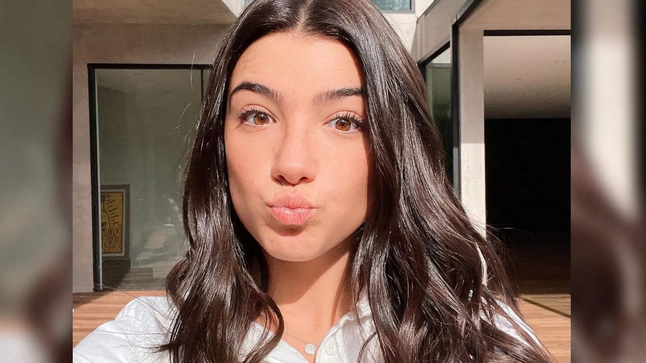 „Królowa TikToka” najpopularniejszą osobą w mediach społecznościowych; PewDiePie zdetronizowany.