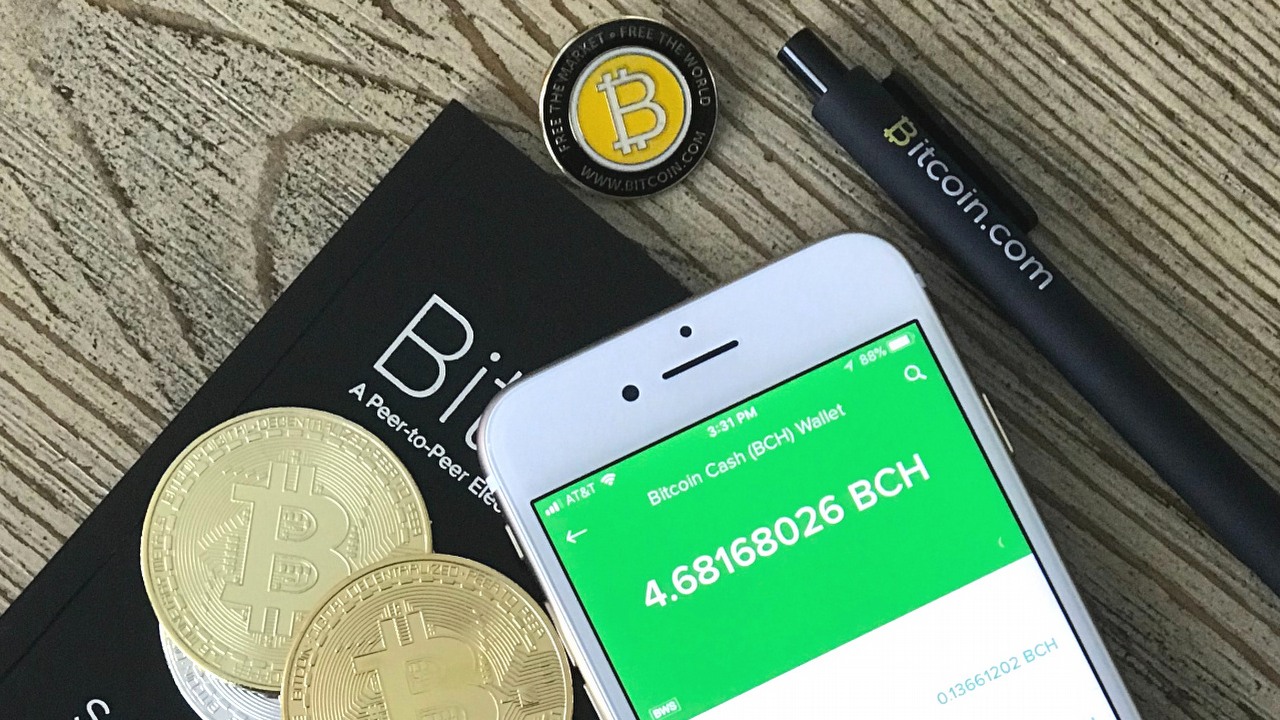 Fałszywa aplikacja na iPhone ukradła 4 mln złotych w BTC.