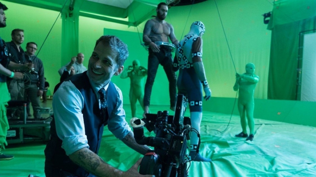 Reżyser Ligi Sprawiedliwości opowiada o aktualnych relacjach ze studiem i szansach na kontynuację.