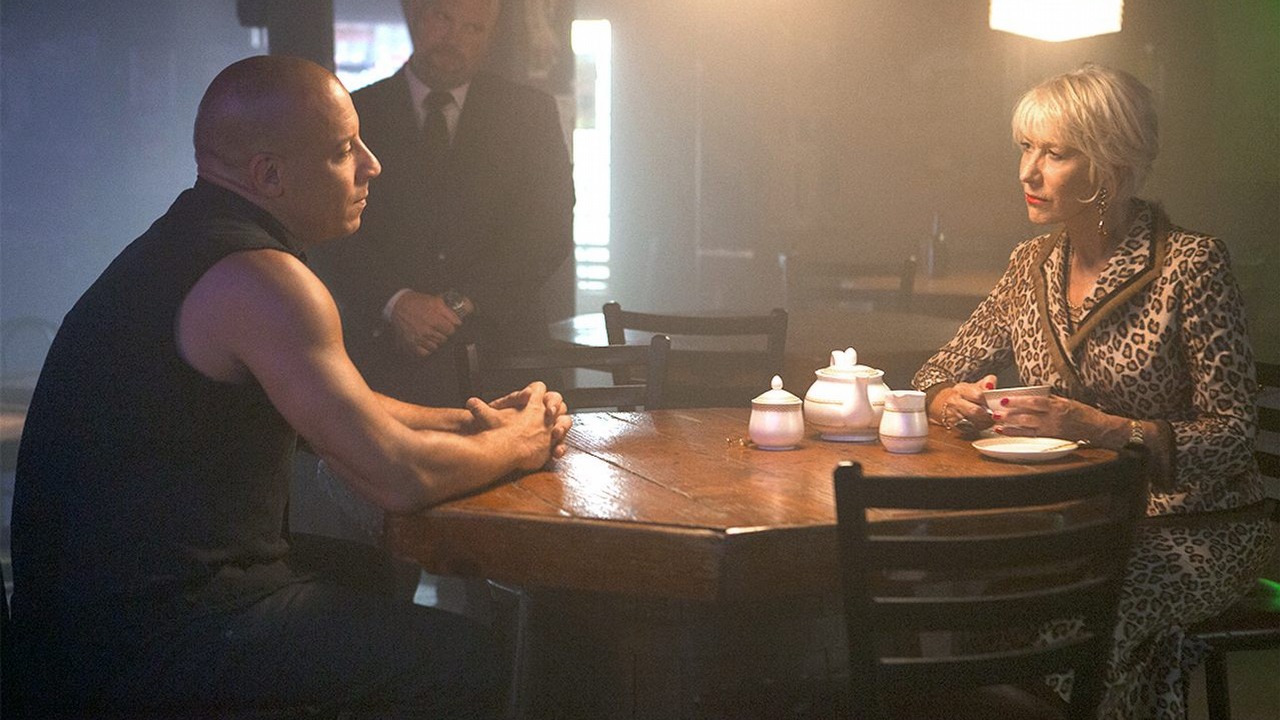 Kobiety też kochają samochody, dlatego Helen Mirren wzięła udział w Szybkich i wściekłych.