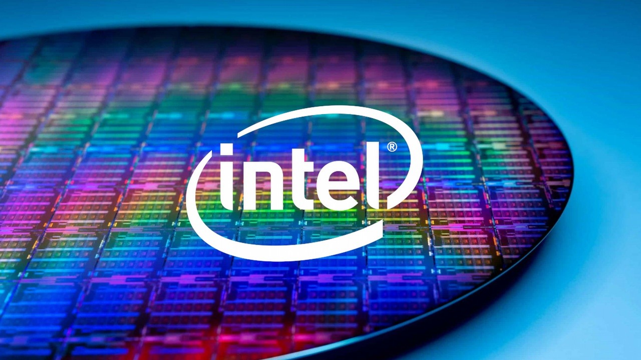 Intel zmienia reguły gry, zapomnijcie o nanometrach.