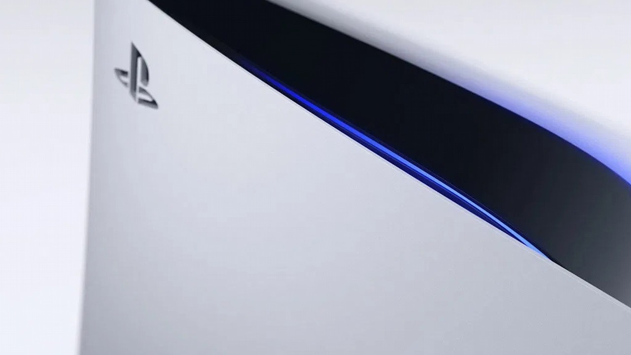 PS5 otrzyma wsparcie wewnętrznych SSD; Sony testuje nowy firmware.