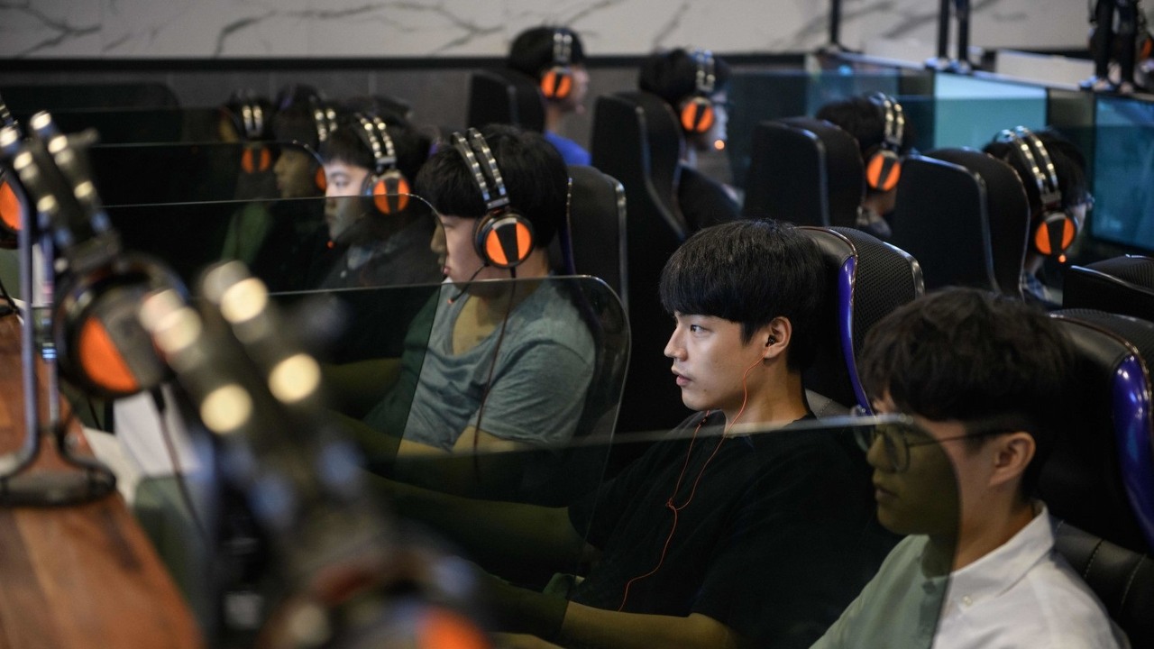 Korea Południowa a gry wideo w godzinach nocnych - kontrowersyjny zakaz zostanie zniesiony.