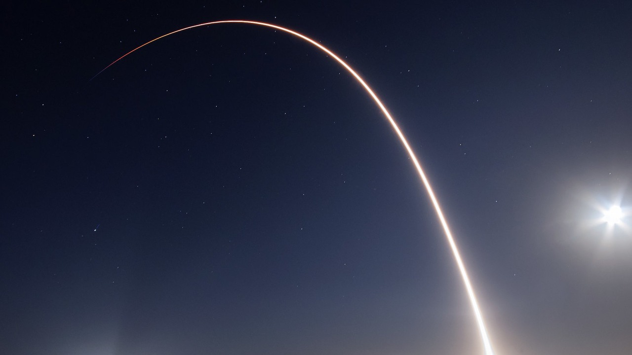 Starlink w Polsce - kosmiczny Internet Elona Muska jest już dostępny.