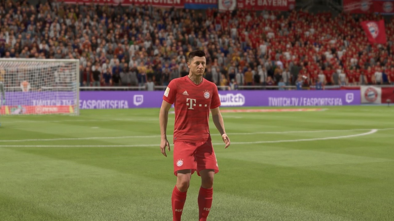 FIFA 22 FUT - Lewandowski drugim najlepszym piłkarzem w grze.